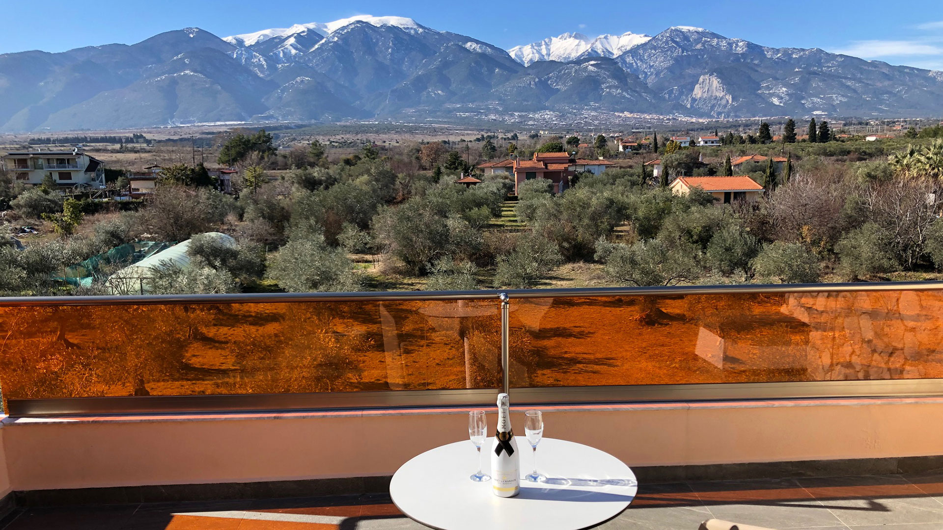 Superior Suite with Jacuzzi/Hot Tub