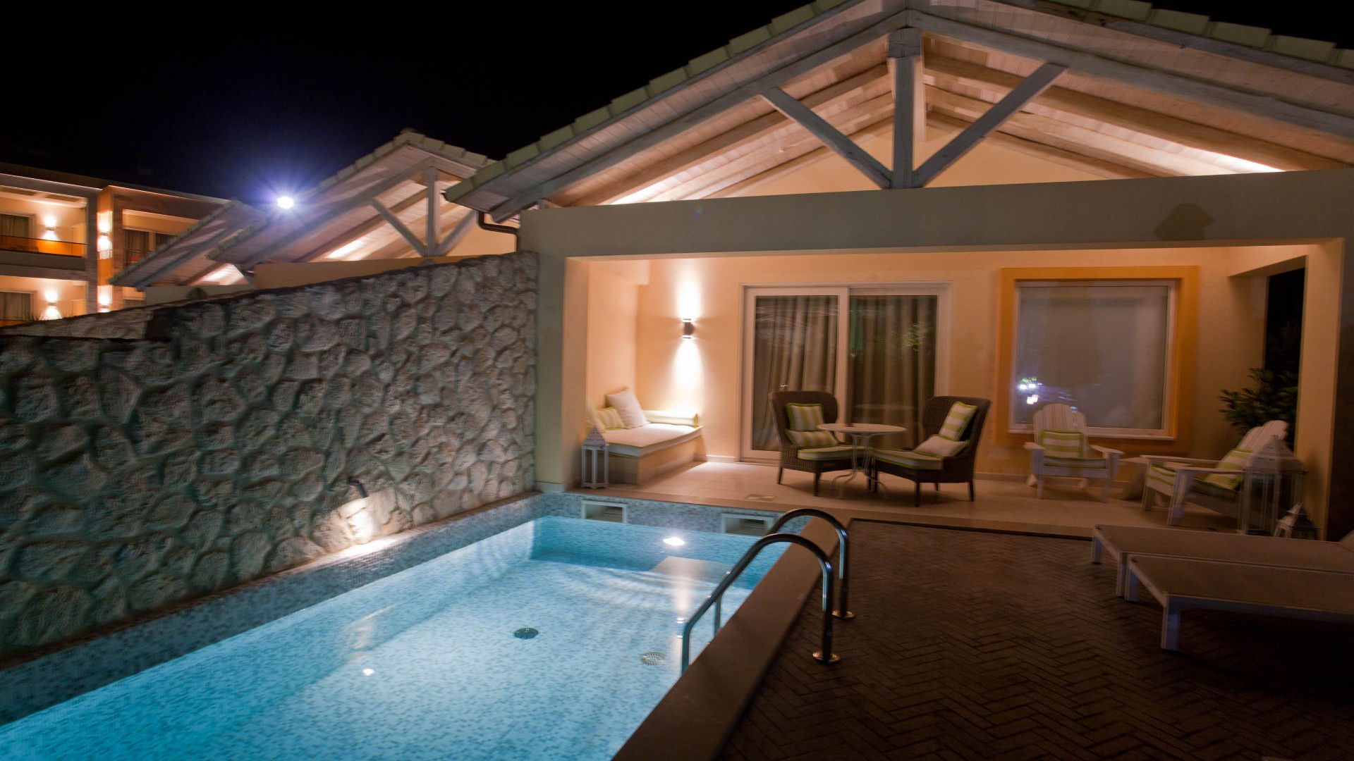 VIP Villa mit Whirlpool und privatem Pool