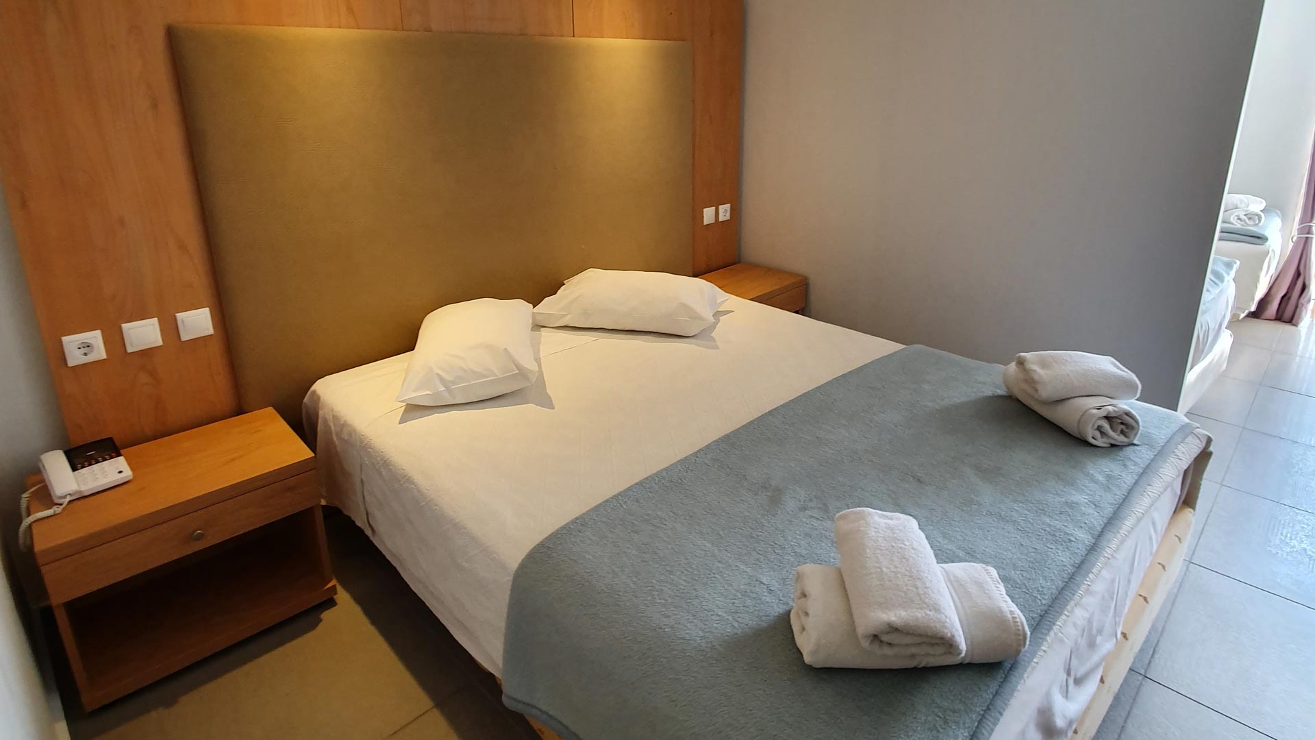 thomas beach hotel nea makri athens airport eleftherios venizelos